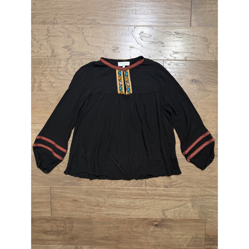 Hayden Los Angeles Top Women S Black Rayon Embroidered Boho Balloon Sleeve Blous